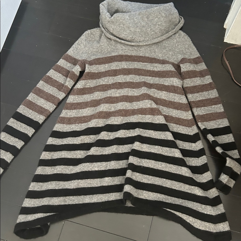 Saks Cashmere Small Striped Sweater